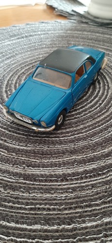 Corgi toy jaguar - toy, xj12c