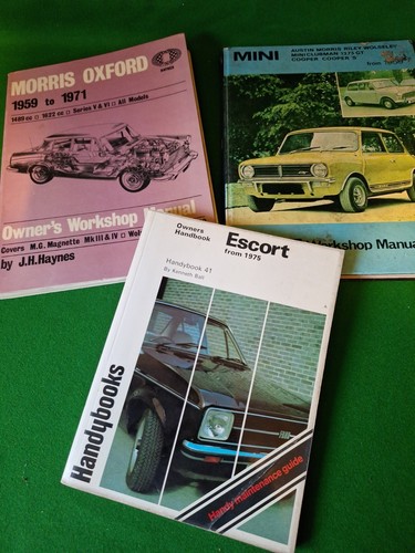 Various vintage car manuals - vintage,
