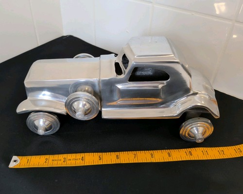 Vintage cast aluminium hot - vintage,