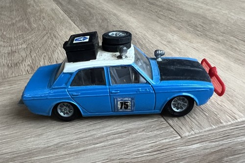 Vintage corgi toys 302 hillman - corgi,