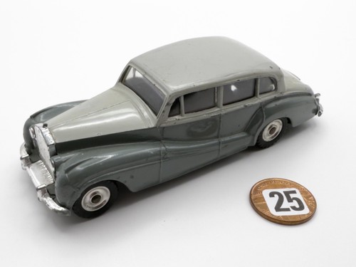 Vintage dinky toys 150 - vintage,