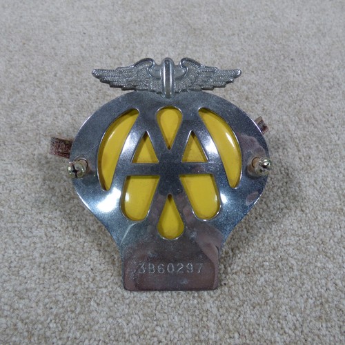 Vintage car badge - vintage, emblem