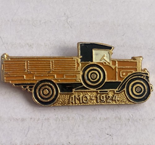 Vintage car pin amo 1924 - vintage,