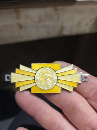 Vintage car badge c - badge, v.s.c.c.
