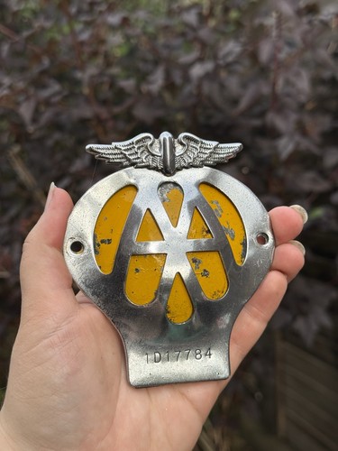 Vintage car badge - aa,