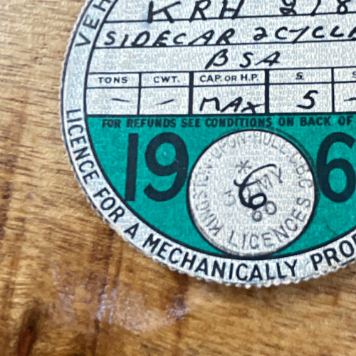 Vintage vehicle tax licence - vehicle,
