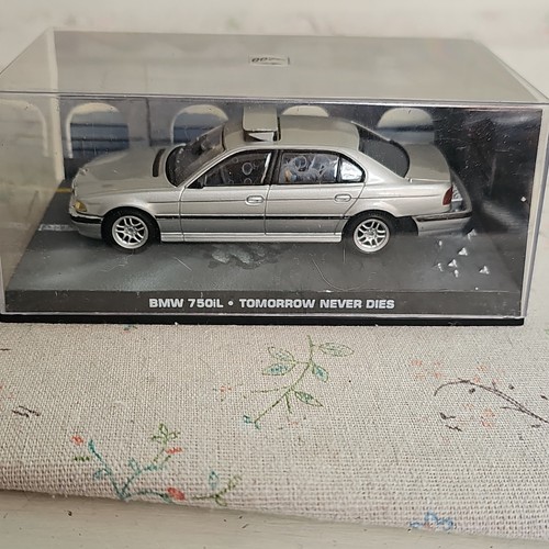 Vintage bmw 750il - vintage, james