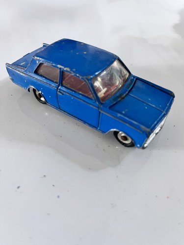 Vintage 1960 dinky toys 136 - dinky,